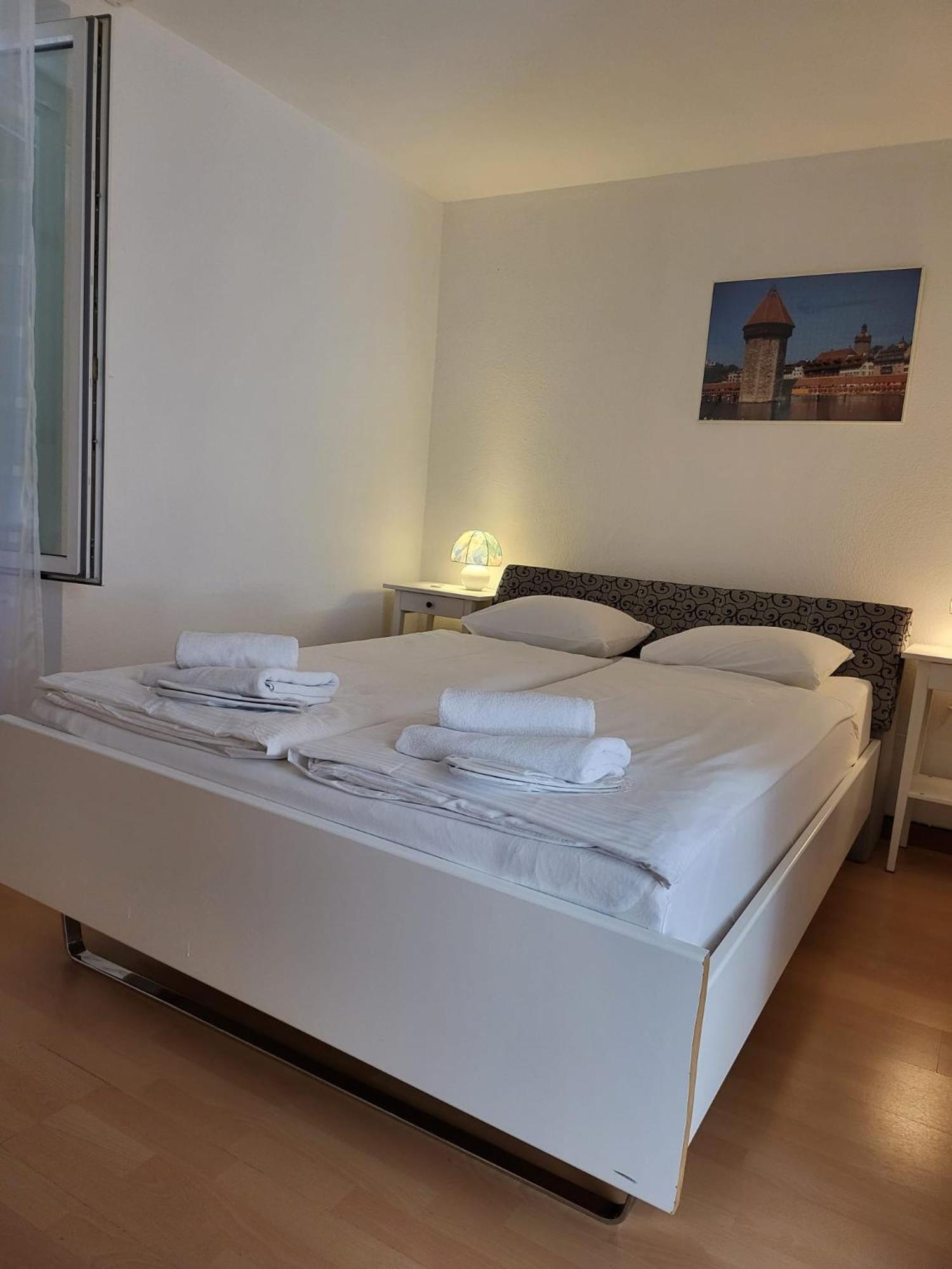 Bastis Central Guesthouse Lucerne City Dış mekan fotoğraf